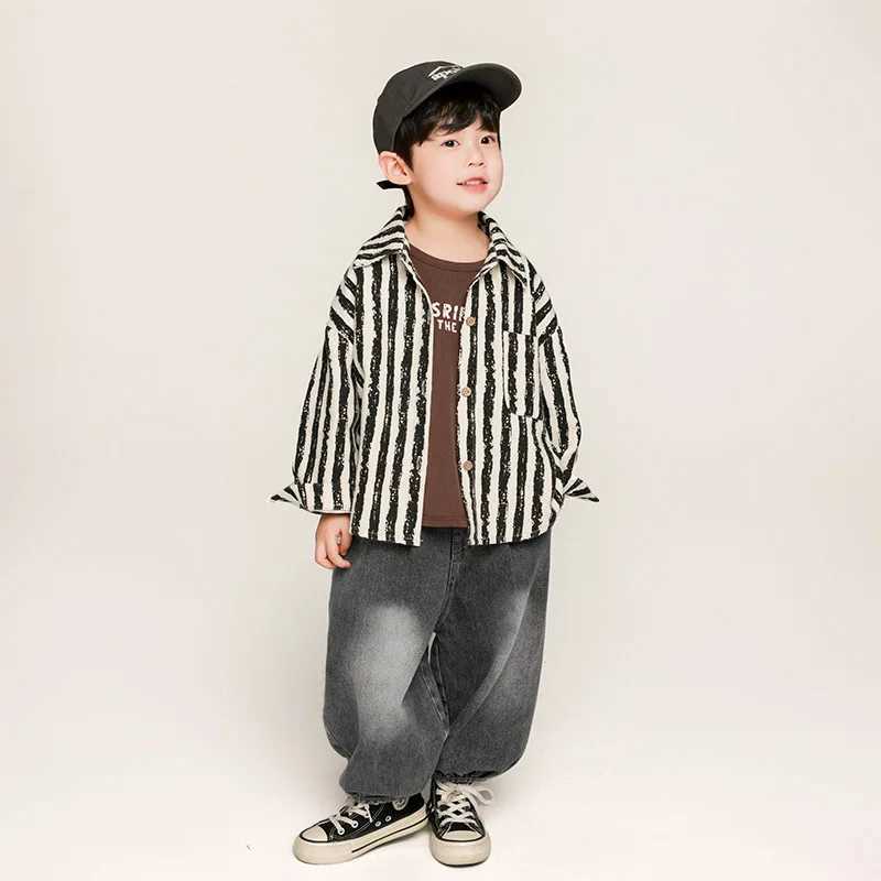 Childrens clothing boys autumn childrens spring and autumn vertical striped shirts long sleeved topsW240729