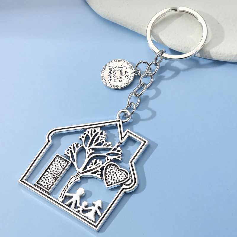 Family Keychain Dad Mom Child Love House Key Ring Kinship Key Chains For Women Men Handbag Accessorie Handmade Jewelry GiftsL240729