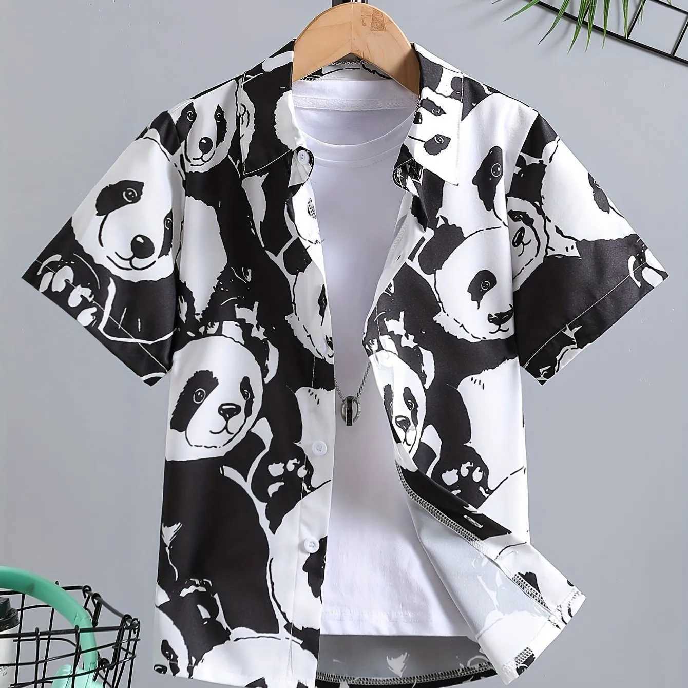 Boys and girls cartoon fashion printed pattern cute short sleeved casual shirt childrens clothing button loose holiday shirt topW240729