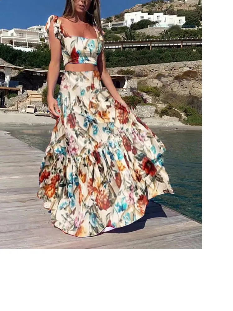 Bohemian Style Print Skirt Two Piece Set Women Sexy Cropped Top High Waist Aline Skirts 2 Sets Casual Vacation Lady Suits 240729