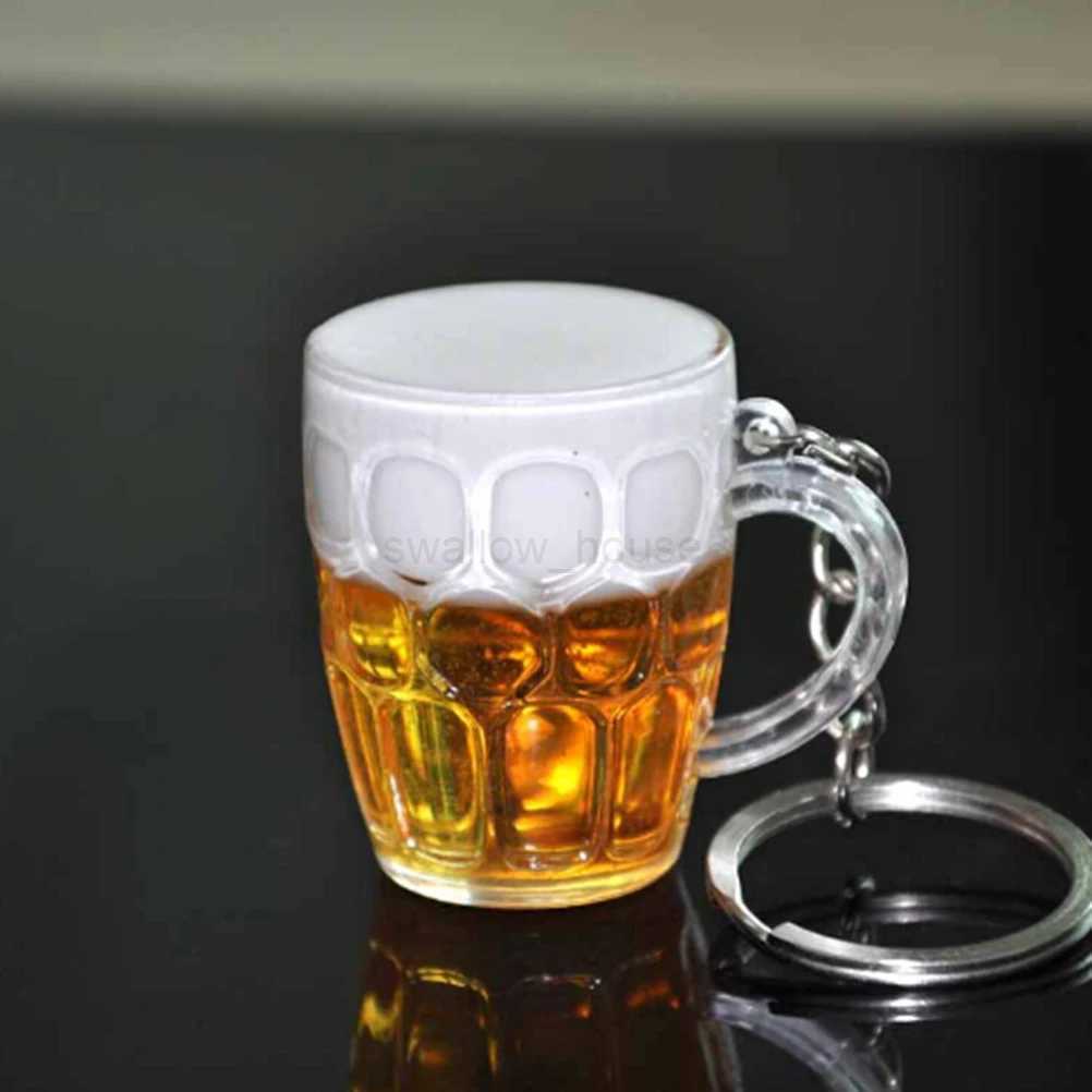 New Acrylic Beer Mug Keychain Simulation Mini Drink Glass Keyring Men Women Couple Key Holder Bag Pendant Jewelry Accessory GiftL240729