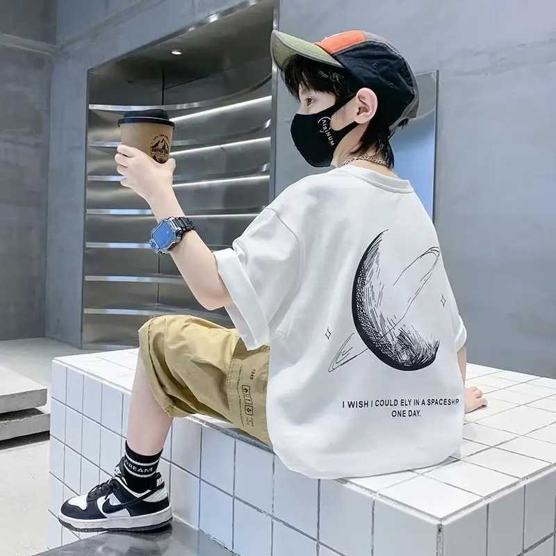 T-shirts Boys Short-sleeved T-shirt Summer Childrens Summer Dress Half-sleeved Black Top New Middle And Big Childrens Trendy T-shirtL24729
