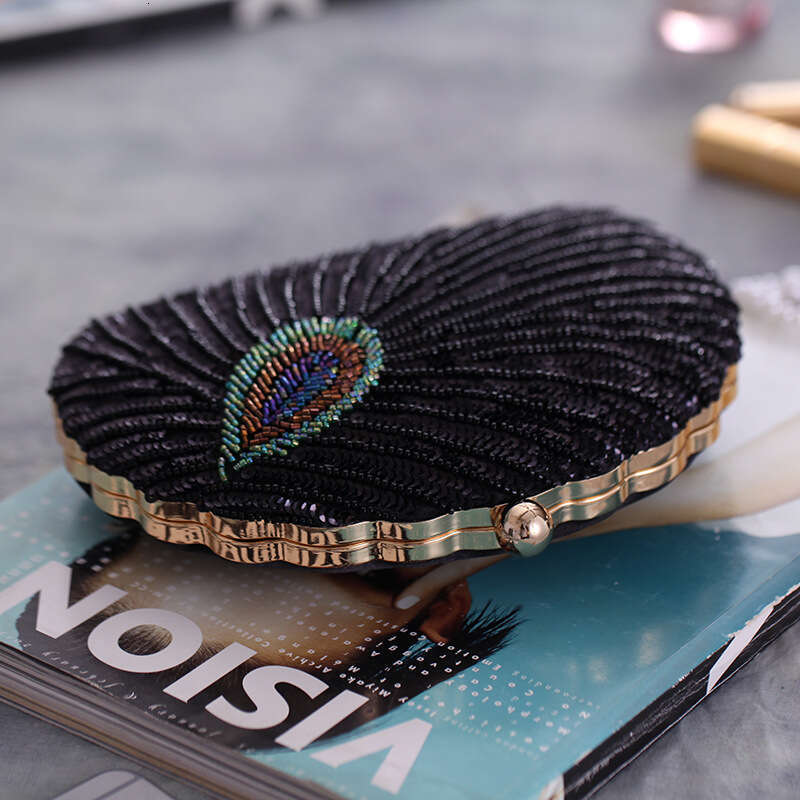2025 NEW Pea Green Evening Bag Women Glitter Gradient Sequins Beading Handbag Fashion Oval Party Dress Purse Bridal Wedding Clutches original design