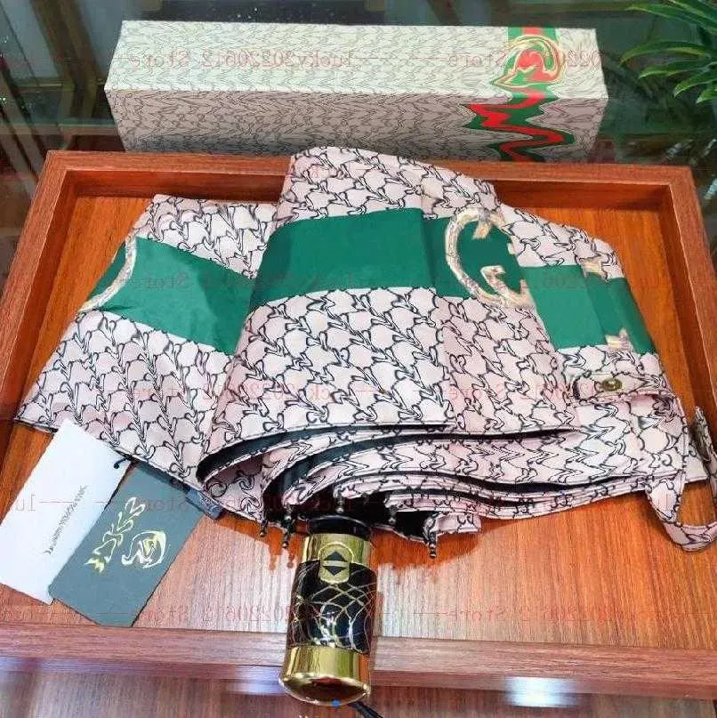 Luxury designer brand umbrella with G-letter printing, women's waterproof, windproof, sunshade, portable UV protection, three fold umbrella with box for travel
