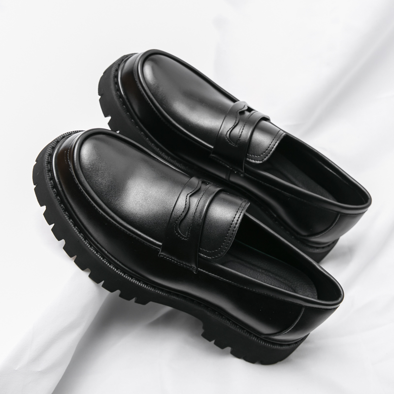 Patent Leather Shoes with Thick Soles Loafers Fashion Luxury Men Slip on Mocassin Shoe Breathable Homme Zapatos De Hombre Flats NOXYZ34