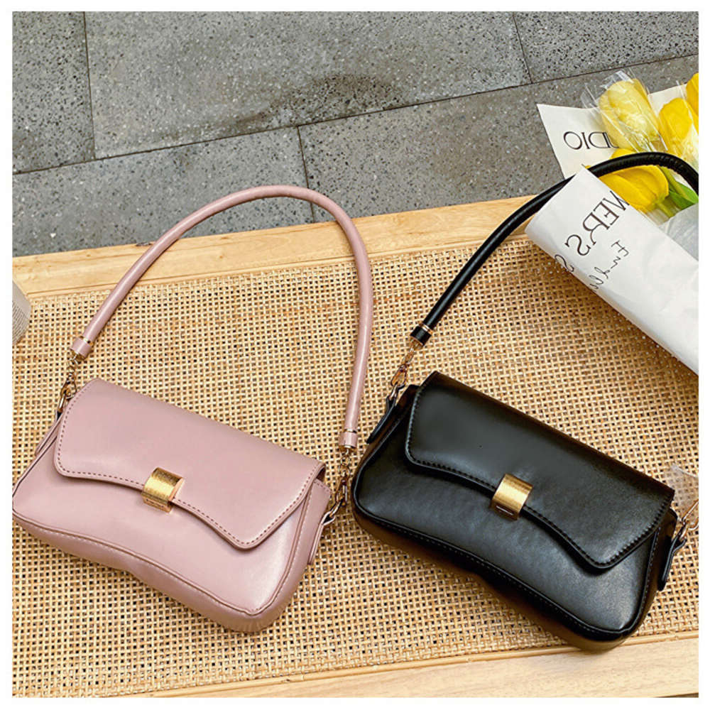 2025 Designer Women 3 2024s New LeisureCrossbody Bag Shoulder bag Fresh Fashion Stylish Versatile Classic design Natural Minimalist style Free shippin