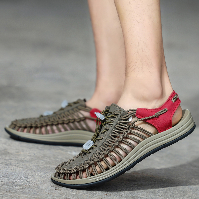 2025 new Handmade Summer Weaving Fashion Design Men's Outdoor Casual Beach Sandals Breathable Soft Big Size 35-46 Slippers ac70