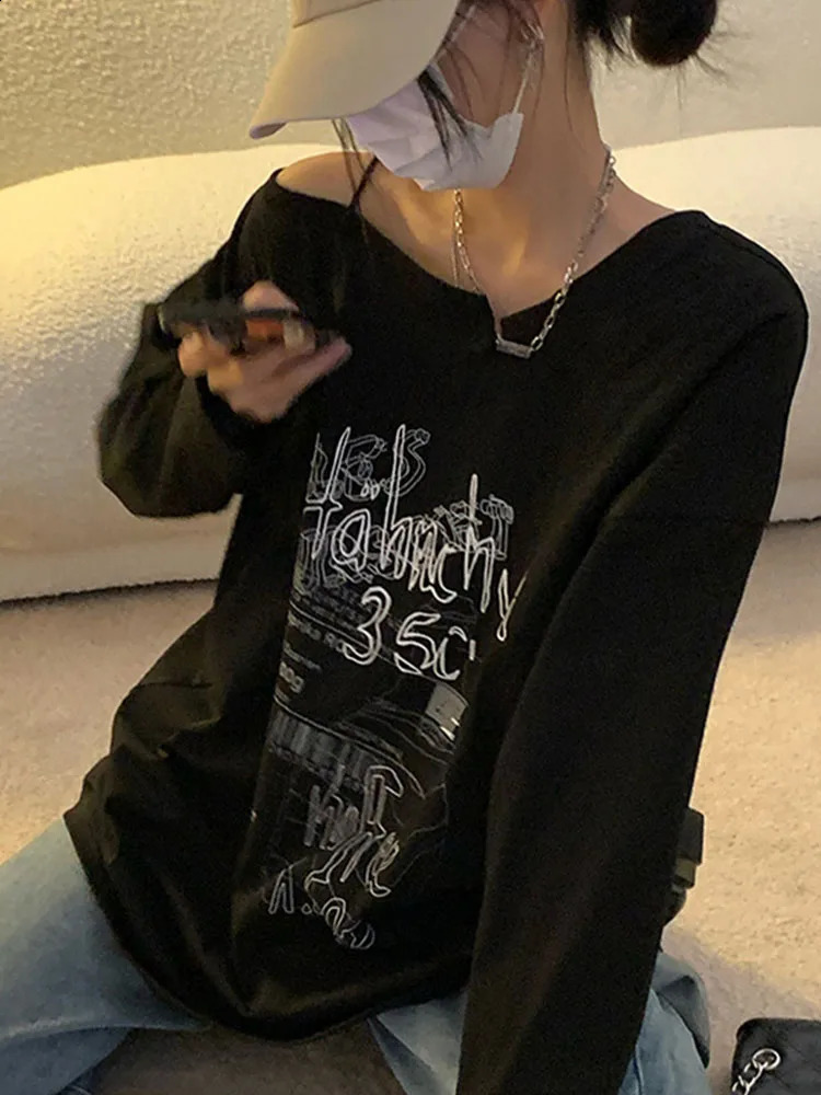Y2K Tshirt Fairy Grunge Vintage Letter Print Tops Black Autumn Off Shoulder Long Sleeved Korean Tees Loose Harajuku Shirt 240729