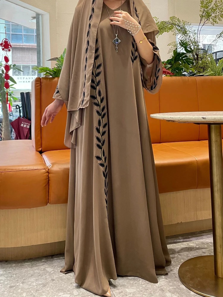 Eid Muslim Abaya for Women Embroidery Dress with Scarf 2 Piece Set Dubai Arab Long Robe Morocco Abayas Kaftan Headscarf Gorgeous 240722