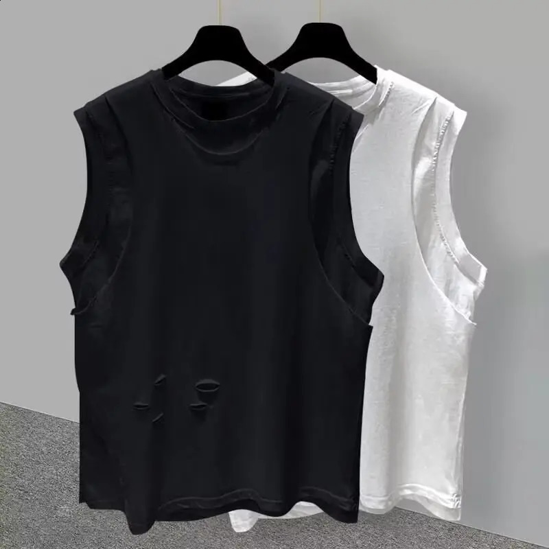 Mens Clothing Sleeveless T-shirt Summer Loose Men Tank Top Leisure Solid Hole Priming Shirt Round Neck Fitness Running Men Tops 240729