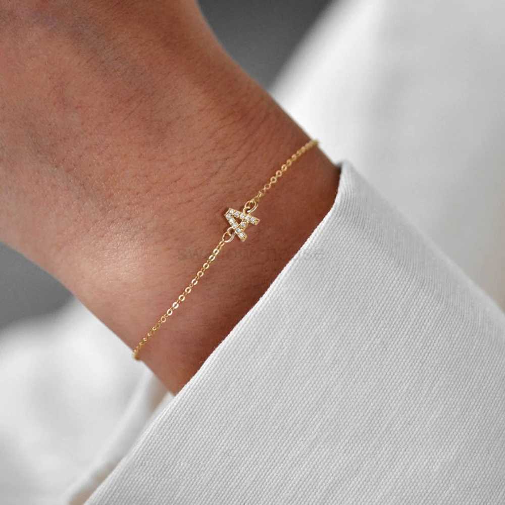 Classic Pave zirconia A-Z letter bracelet for womens fashion 26 initial stainless steel chain charm bracelet for womens jewelry giftsW240730