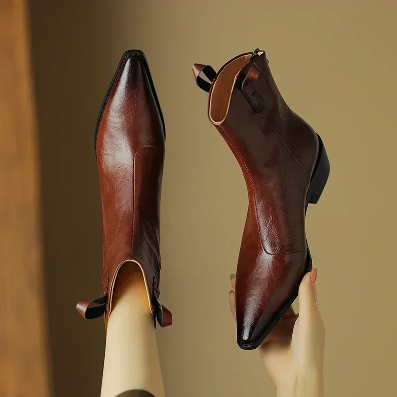 2024 Autumn/winter Genuine Leather Western Women Shoes Pointed Toe Chunky Heel Retro Ankle Boots 188e