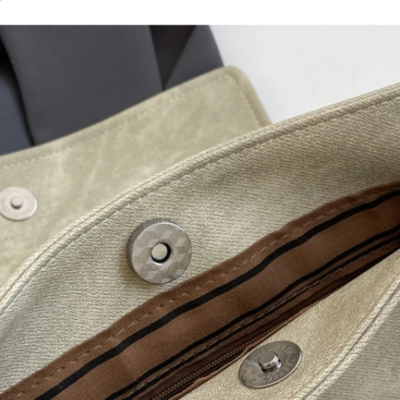 Ladies Fashion Retro Large Capacity Shoulder Bag Fashion Chain Handbag Simple Crossbody PU Material 240821