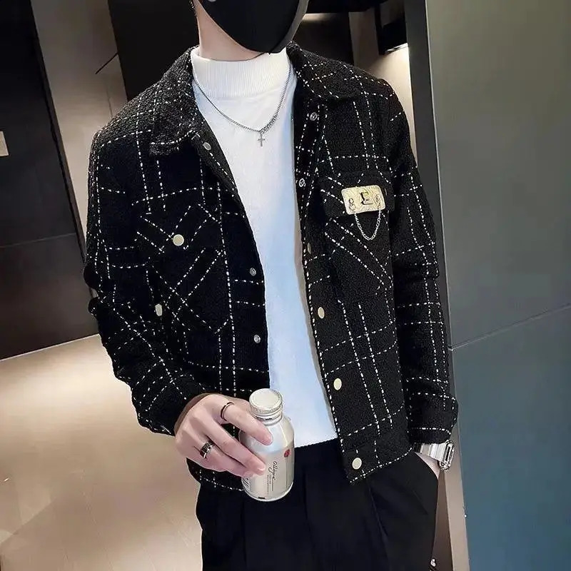 Mens jacket loose collar retro mens jacket for spring and autumn casual cargo jacket solid color loose mens jacket240806