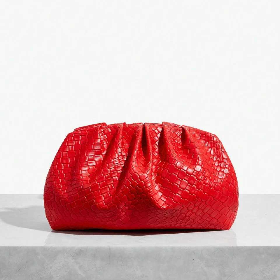 Womens high-end embossed woven handbag with lightweight clip suitable for parties weddings clubs dinners dances etcXJ240730