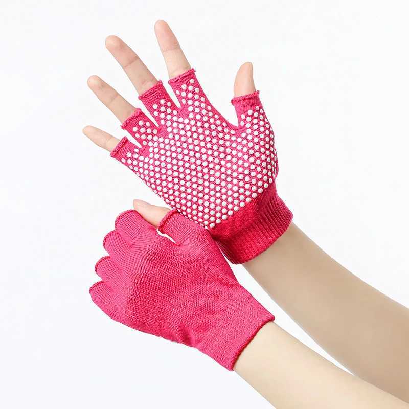 Female Half Finger Warm Anti slip Yoga Gloves Pilates Gloves Indoor Dance Fitness Training Open Finger Exercise Gloves Yoga AidW241018