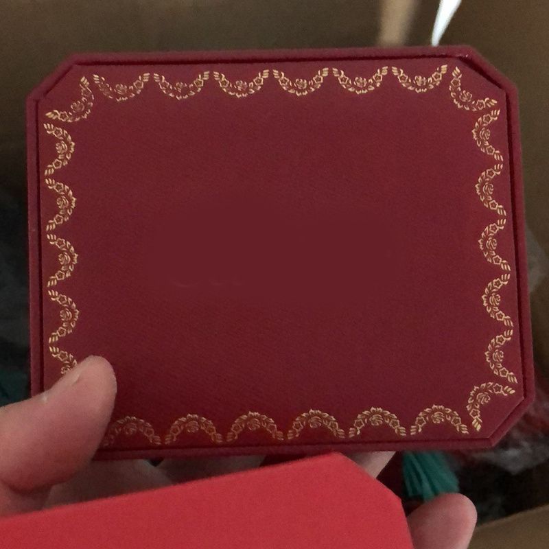 luxury jewelry box for bracelet necklace and earrings