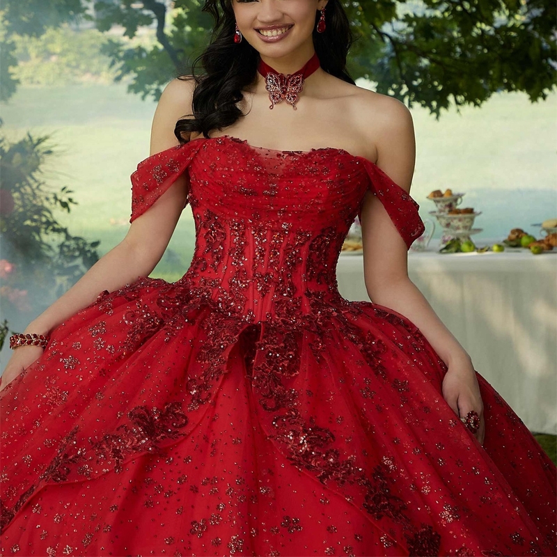 Red Shiny Princess Ball Quinceanera Dresses Off Shoulder Beaded Appliques Crystals Sweet 16 Prom Party Gown Vestido De 15 Anos