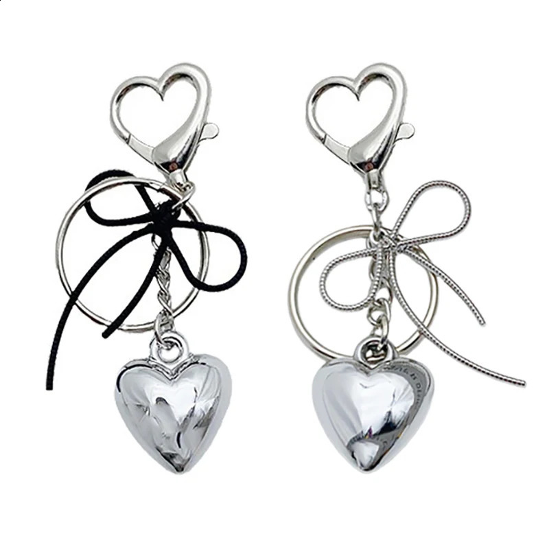 Y2K Silver Color Metal Keychain Simple Bowknot Heart Keyring Car Key Holder Backpack Pendant Bag Hanging Decoration y241017