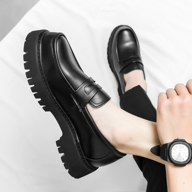 Patent Leather Shoes with Thick Soles Loafers Fashion Luxury Men Slip on Mocassin Shoe Breathable Homme Zapatos De Hombre Flats NOXYZ34