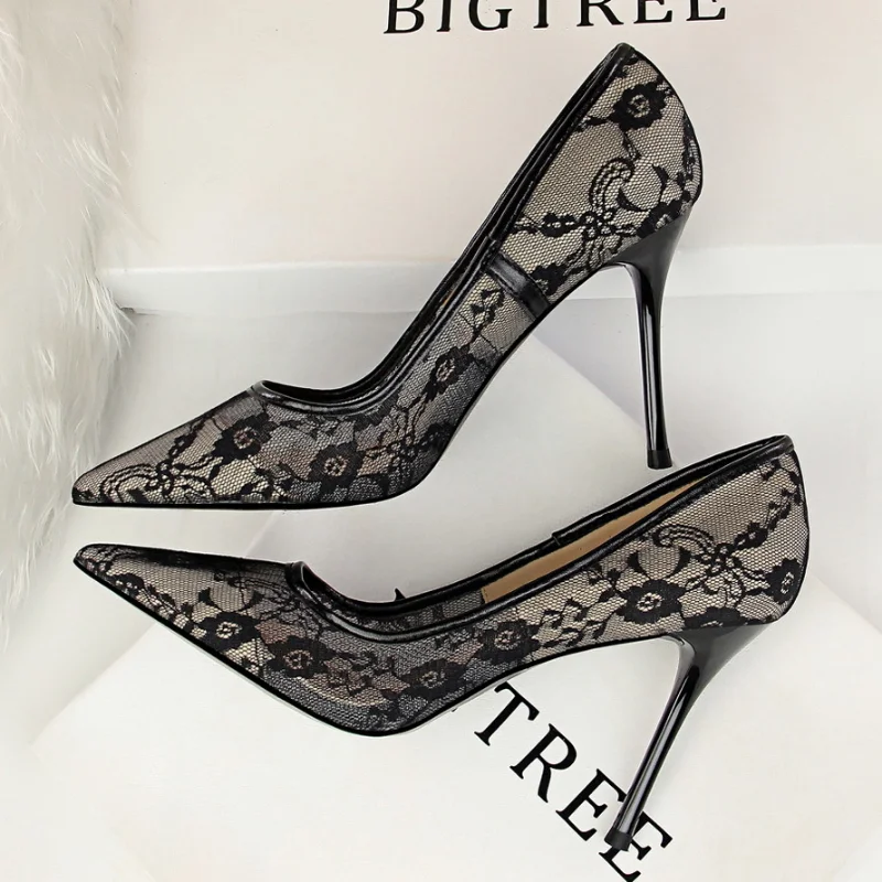 Pumps Sexy Fashion High y Wedding Shoes Ladies Stiletto Women New Pointed Toe Mesh Hollow Lace Heels dh1102219088 dh1102219088