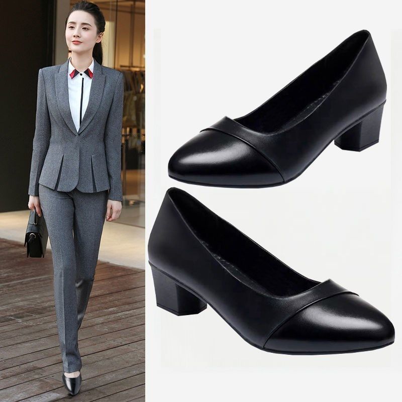 Women Soft Leather Low Heel Comfortable Middle-aged Sandals Mid Heel Office Work Shoes Wedges Shoes for Women Wedding Shoes