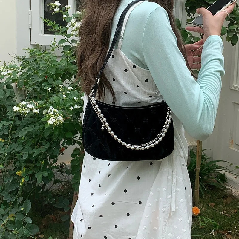 1 Piece Chic France Shoulder for Girl Sweet Fashion Bowknot Style Baguette Elegant Student Phone Lipstick Bag 240730 d443