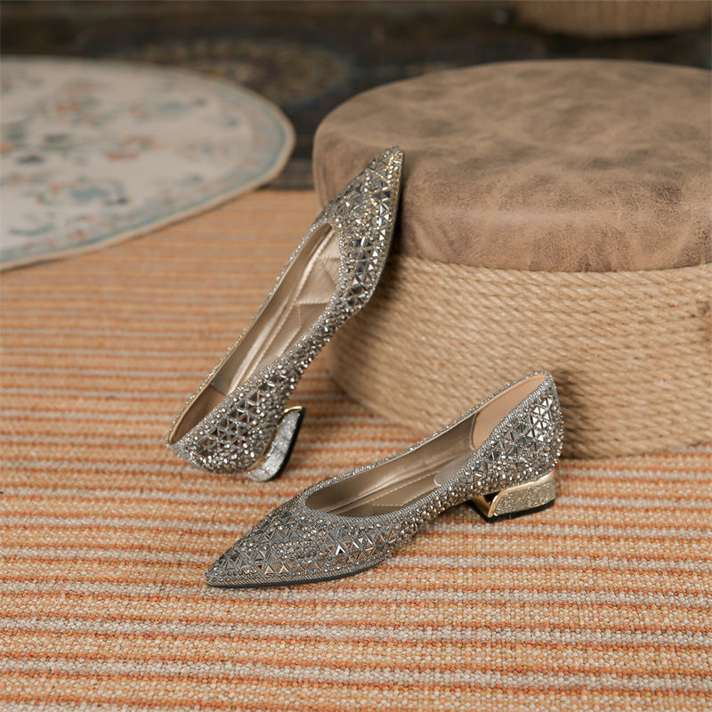 Designer Woman Trafa Shoes Crystal Pumps Low Heeled Party Bride Wedding Shoes Female Sequin Loafers Ladies Dress High Heels