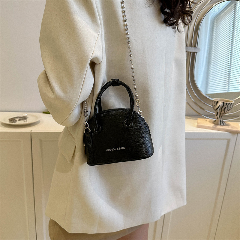 Summer fashion shoulder 2024 Korean version handbag trend versatile crossbody shell bag internet celebrity red envelope #13 swissmilitary