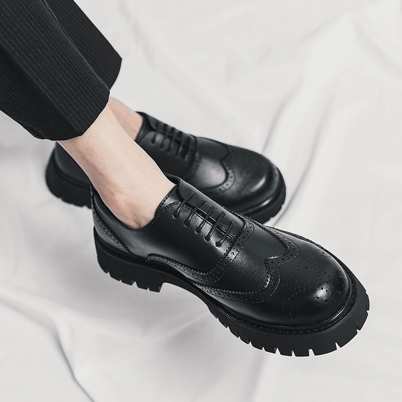 Brogue Round Head Leather Brand Luxury Men Casual Driving Designer Black Thick Soled Lace Up Oxford Shoes Wedding Dress Shoes