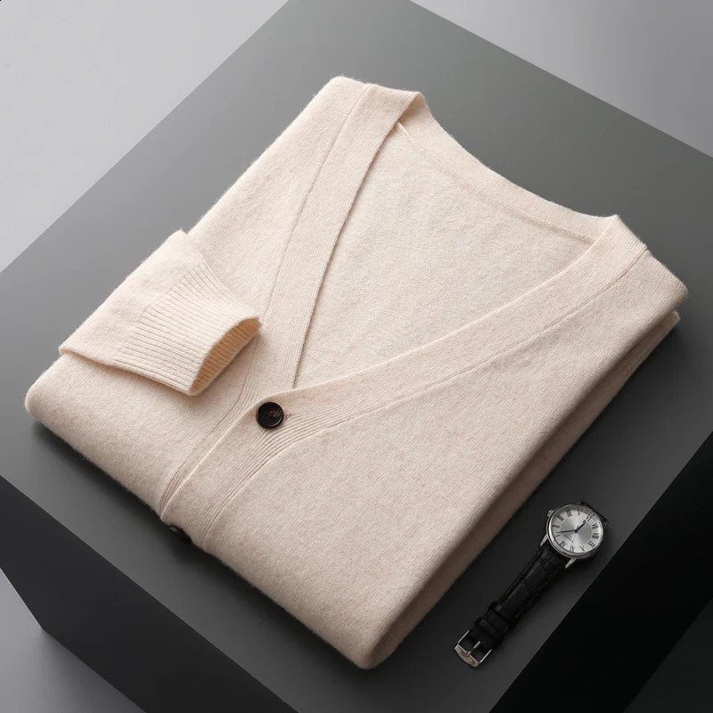 100% pure wool mens cardigan cashmere sweater knitted jacket solid color long sleeved highquality top for autumn and winter 240819