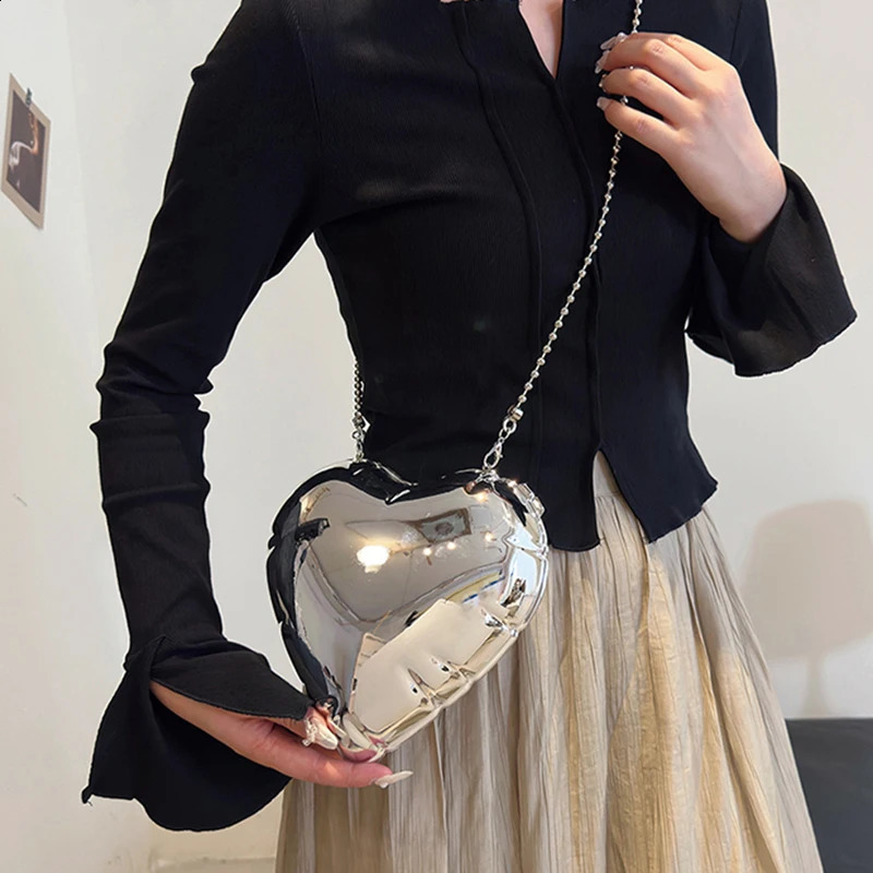 Heart Cute Shiny Gold Love Shape Shoulder Bags For Women Metal Material Fashion Crossbody Messenger Bag Party Purse 240730 afa6 4