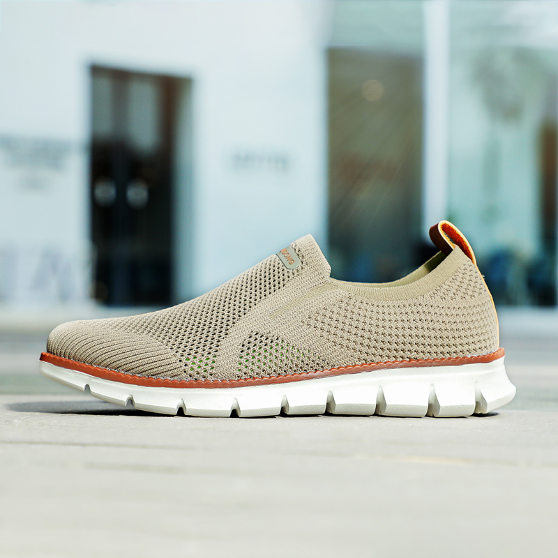 2022 Slip-On Lightweight Mesh Men Shoes Casual Breathable Comfortable Walking Male Sneakers Tenis Feminino Zapatos Footwear