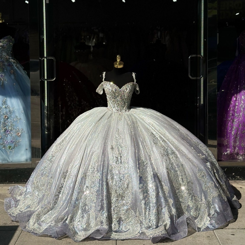 Sexy Sweetheart Ball Gown Dresses Tulle Lace Applique Beads Vestido De 15 Anos Quinceanera Princess Party Dress