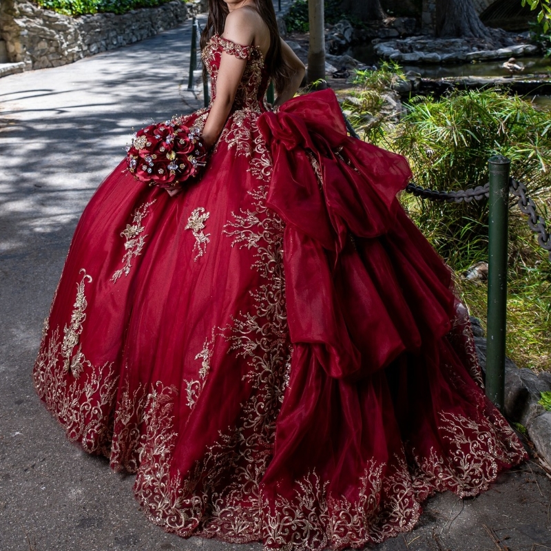 Red Quinceanera Ball Gown Gold Sequin Applique Beads Off The Shoulder Party Dresses vestidos 15 de quinceaneras Sweet 16 Dress