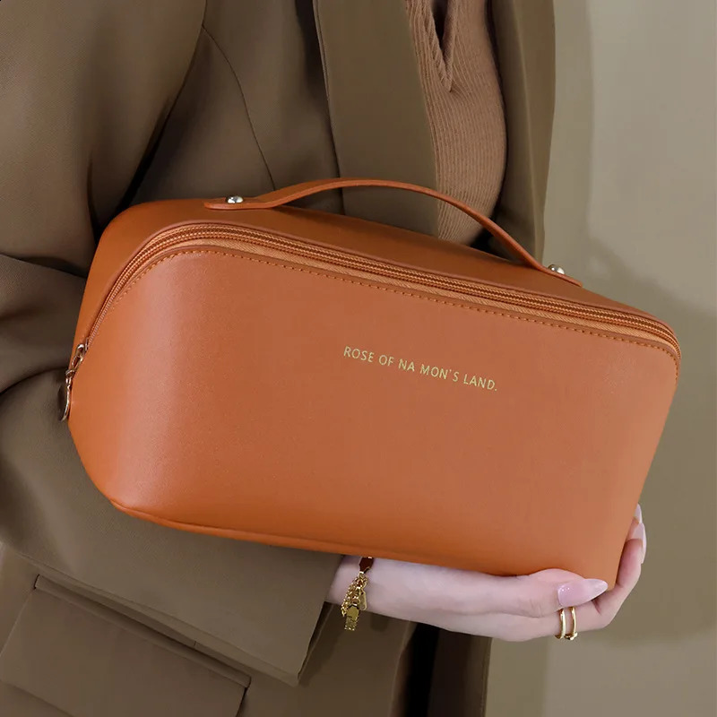 Large-Capacity Travel Cosmetic Bag Portable PU Makeup Pouch Women Waterproof Bathroom Washbag Multifunctional Toiletry Kit 240730