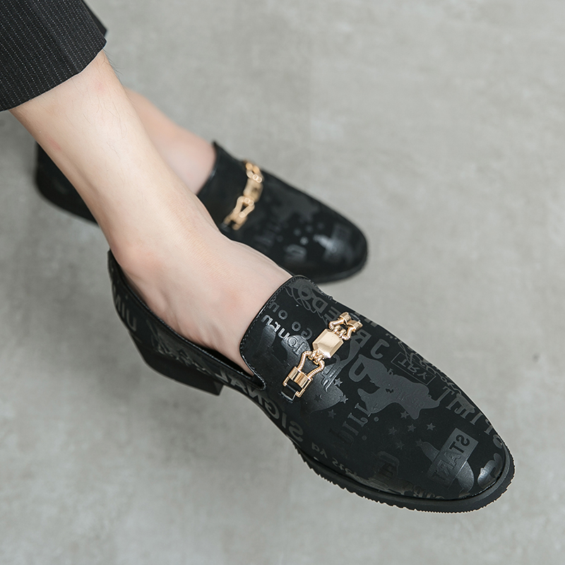 Mens White Casual Loafers Driving Moccasin Fashion Male Comfortable Business Formal Spring Leather Men Lazy Metal Dress Shoes c2e4