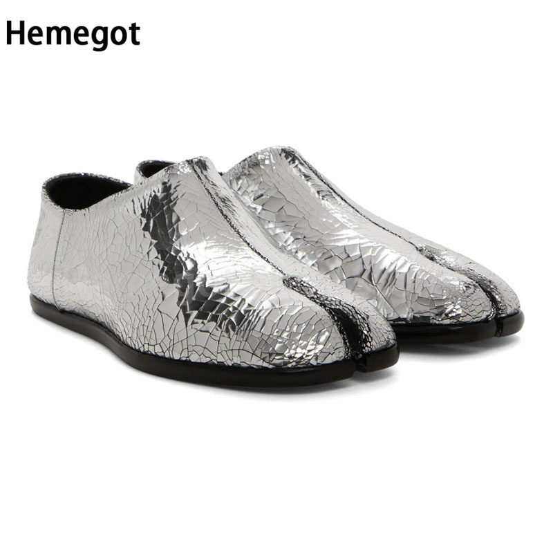 Split Toe Slip On Men Silver Leather Loafers Fashion Cattlehide Men Oxfords Shoes Lazy Flat Shoes Male Formal Party Shoes