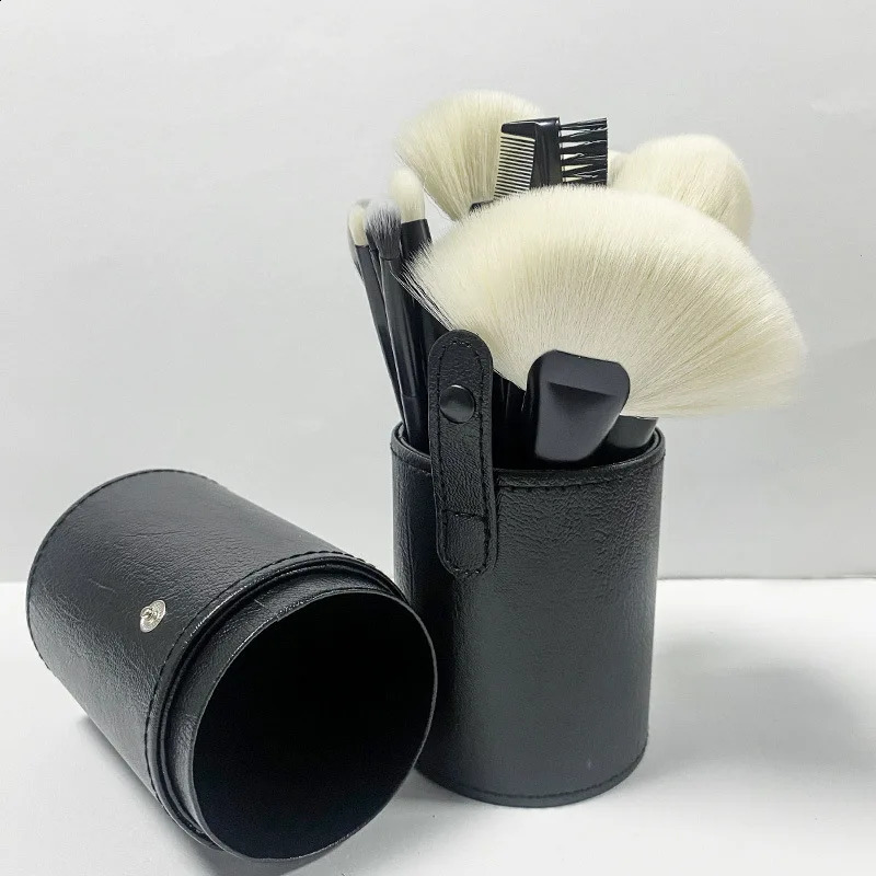 18 PCS Animal Goat Hair Makeup Brushes Set Wood Handle Makeup For Women Korean Cosmetics Eyeshadow Complete Kit 240729