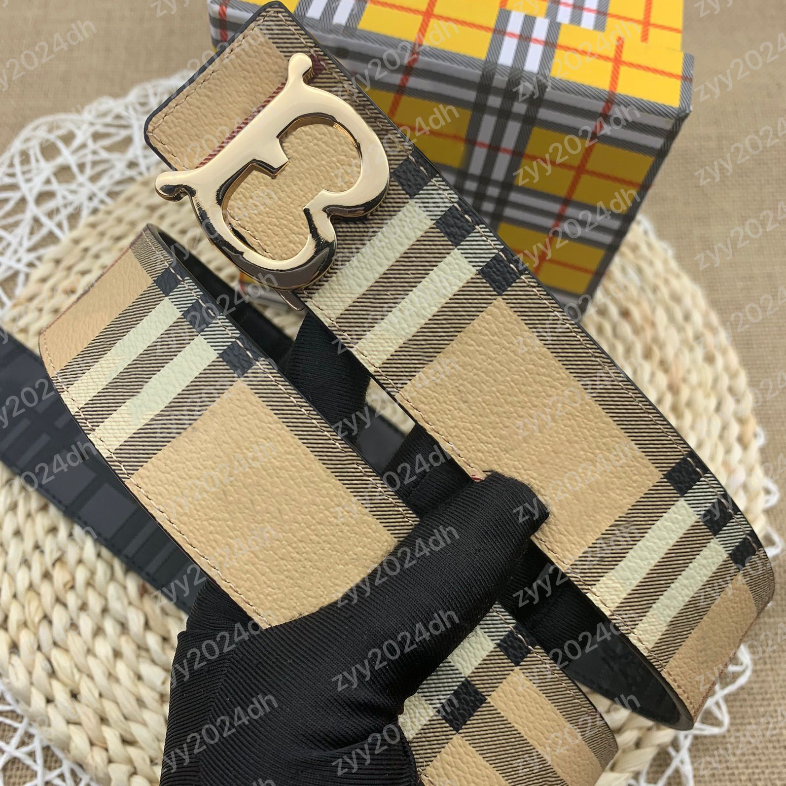 Letter burberriness Belt Designer Belts for Original Women Mens Leather Leisure Business Luxury with Classic Box Good Nice