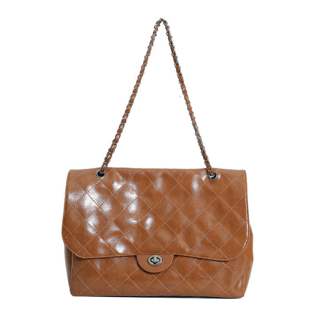2025 Designer 2024s 2024 New 3 Design Women Light Crossbody Shoulder bag Chain Casual Style Minimalist style Commute Classic Fashion Versatile Free sh