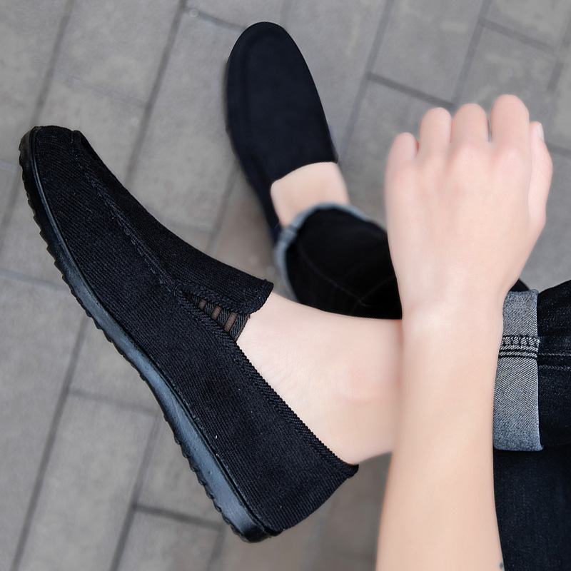 2025 NEW Cotton New Loafers Men Soft Comfortable Men s Slip On Casual Outdoor Light Breathable Walking Shoes Man Footwear f s