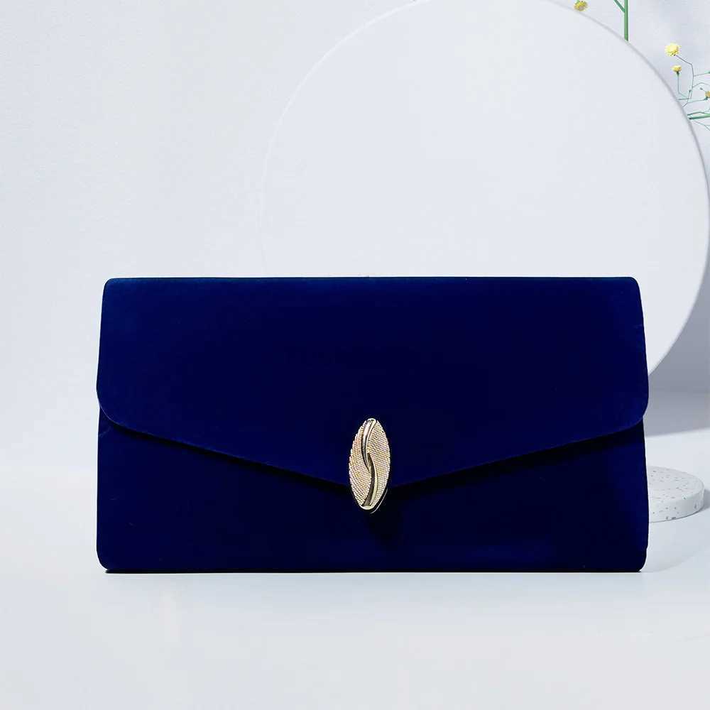 2023 New Red Bridal Wedding Bags Velvet Clutches Vintage Square Purse Chain Shoulder Bags Luxury Banquet Bags Blue Envelope PromXJ240730