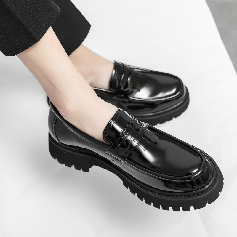 Patent Leather Shoes with Thick Soles Loafers Fashion Luxury Men Slip on Mocassin Shoe Breathable Homme Zapatos De Hombre Flats NOXYZ34