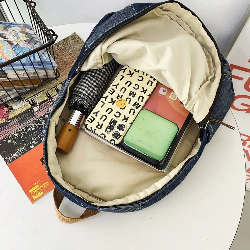 Trendy Cool Patch Women Backpack Washed Denim College Backpack Men Female Laptop School Bags Large Capacity Travel Shoulder Bag 240730