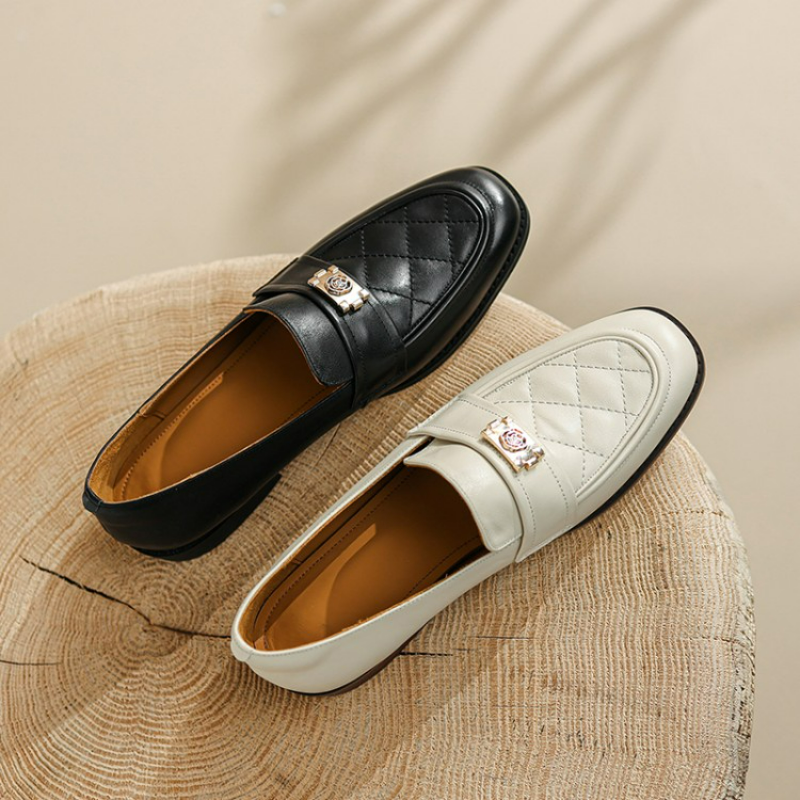 Blapunka Retro Women Genuine Leather Loafers Hand Made Designer Quilted Slip-on Shoes Metal Decorate Black Beige Flats Autumn 40