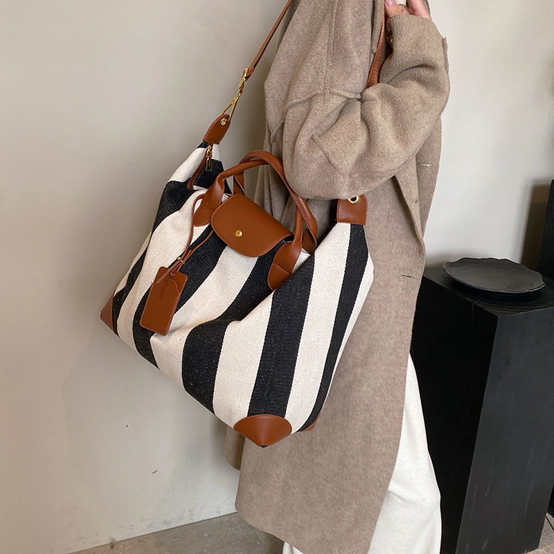 Casual Handheld Large Capacity for Women, 2023 Fashion and Simple Tote Bag, Niche Design Shoulder Bag H730#41 ddmy 0b3b