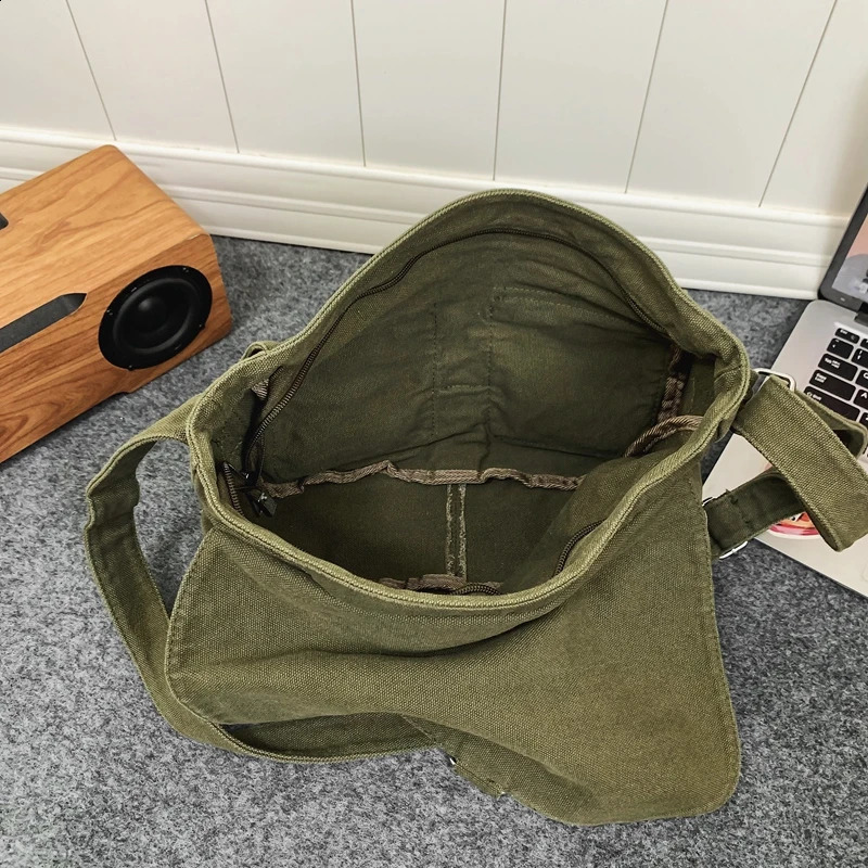 High Quality Canvas Handbag Shoulder Bags Large Capacity Crossbody For Women Simple Casual Messenger Bag Student School y240816