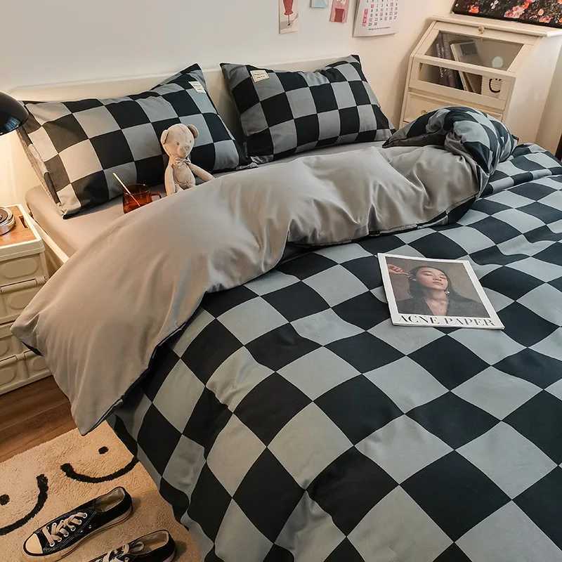 Japanese Plaid Washed Cotton Bed Set Of Four Pieces Without Printed Style Student Dormitory Bed Sheets Quilts Bed Sheets And Y240730