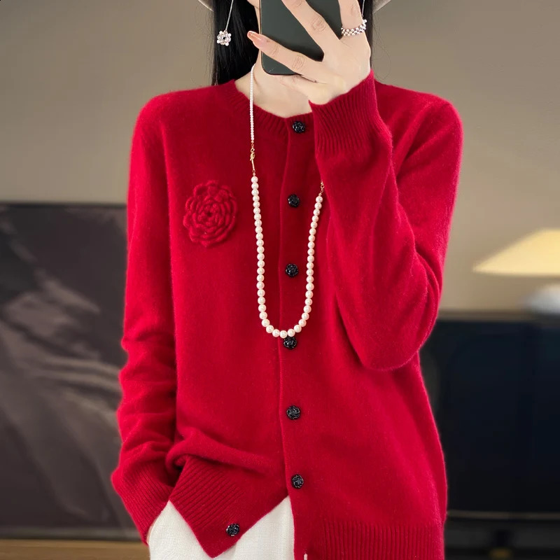 womens solid color cardigan autumn and winter 100% Merino wool coat cashmere Oneck clown loose fashionable top 240821